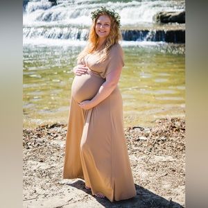 Maternity photoshoot dress